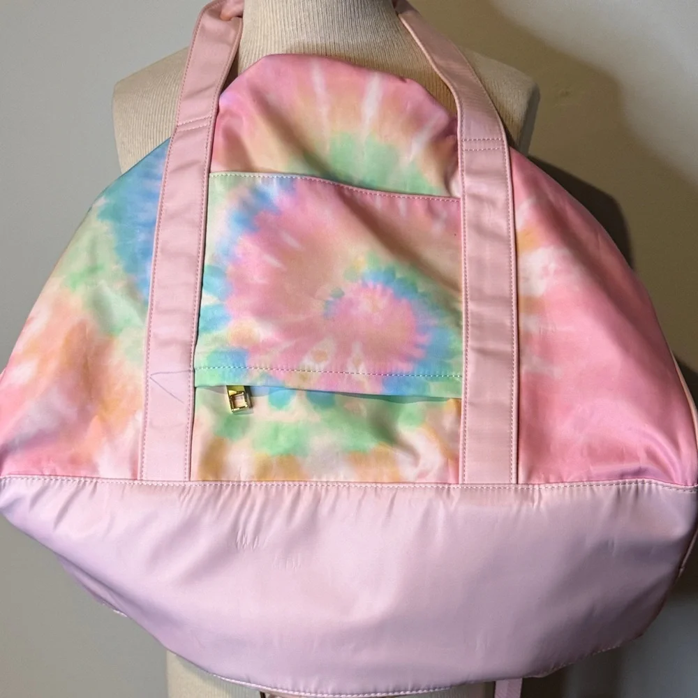 Stoney Clover Lane X target collab weekender bag rainbow swirl - Picture 4 of 4